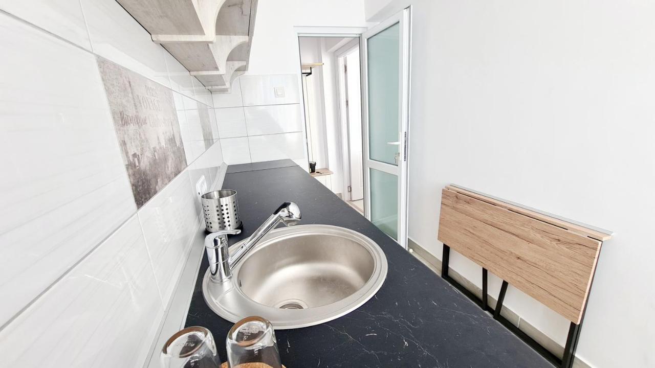 Belle Apartments - Central Pitesti Bagian luar foto